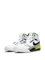 Jordan Legacy 312 Command Force Volt - Image 2