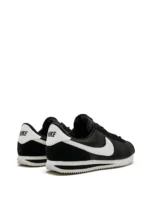 Nike Cortez Black Basic - Image 3