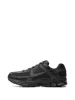 Nike Zoom Vomero 5 Triple Black - Image 4