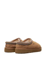 UGG Tasman Slipper Chestnut - Image 3