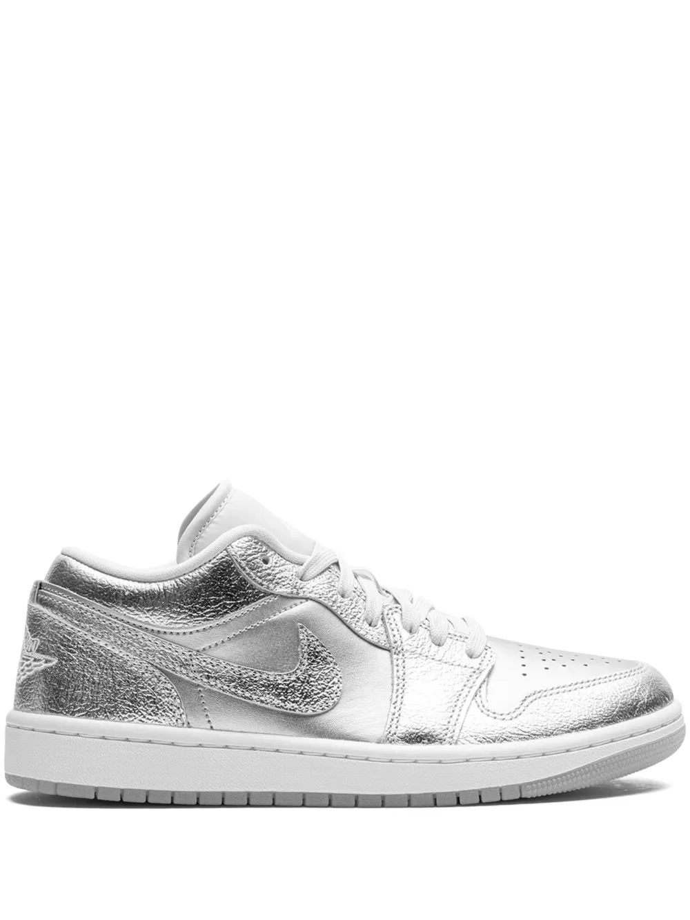 23139917_53241737_1000.jpg.webp Jordan 1 Low SE Metallic Silver - Image 1