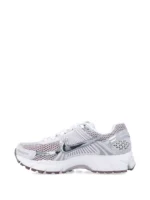 Nike Zoom Vomero 5 Metallic Silver Platinum Violet - Image 3