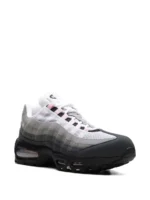 Nike Air Max 95 Gunsmoke Pink Foam - Image 2