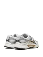 Nike V5 RNR Sail Fauna Brown Phantom Light Orewood Brown - Image 4