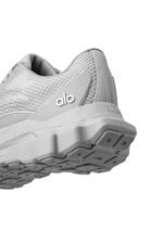 Alo Yoga Runner Grey - Image 4