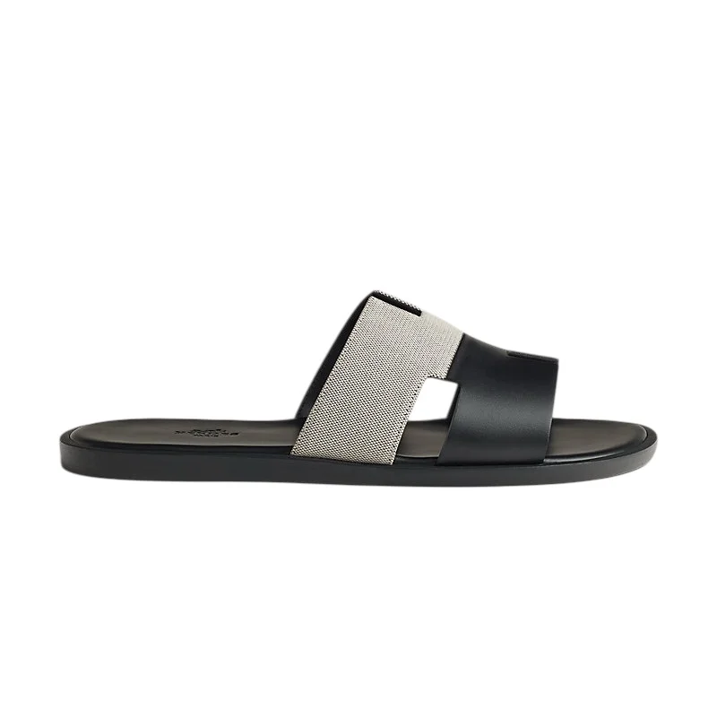 Photoroom_20250802_214003.jpg.webp Hermes Izmir sandal Prunoir Noir - Image 1