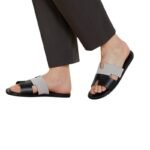Hermes Izmir sandal Prunoir Noir - Image 4
