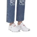 On Running Cloudventure LOEWE White - Image 4